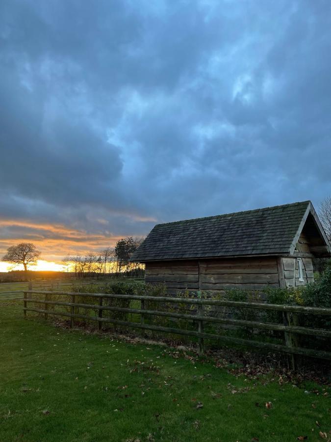 The Hat'S Hut Mixbury Екстер'єр фото